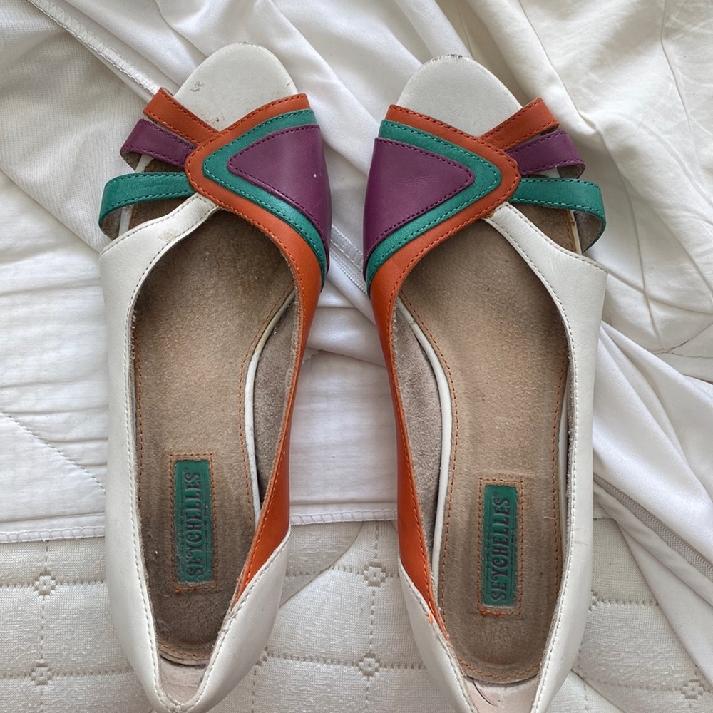 Seychelles women’s peeptoe flats size 7